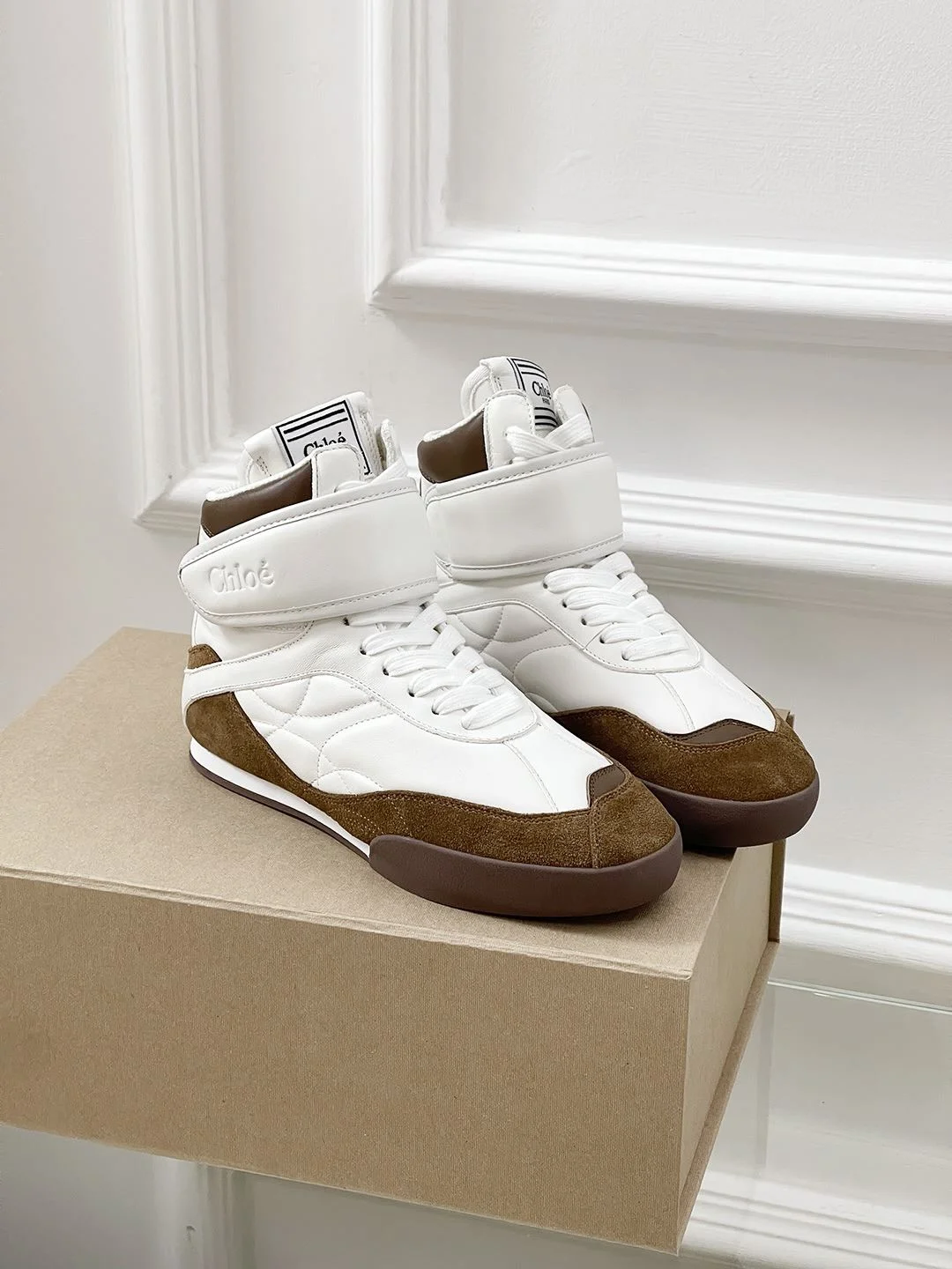 Elegant Chloe Shoes 8175