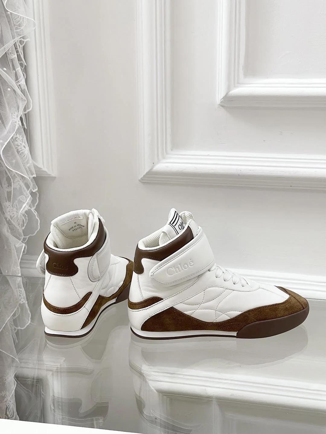Elegant Chloe Shoes 8175