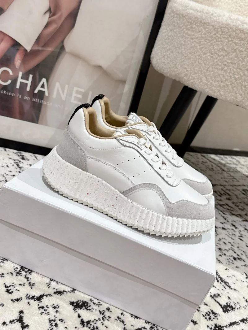 Chloe Shoes Breathable 10197