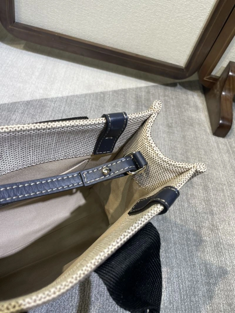 Resilient Chloe Shopping Bags 60115