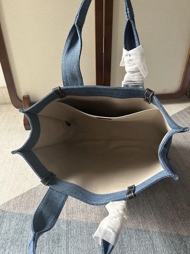Chloe Shopping Bags SmoothTexture 60084
