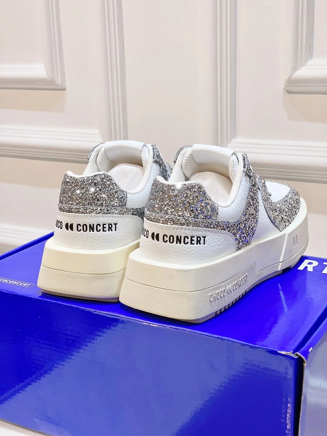 Chococoncert Shoes TimelessDesign 8190
