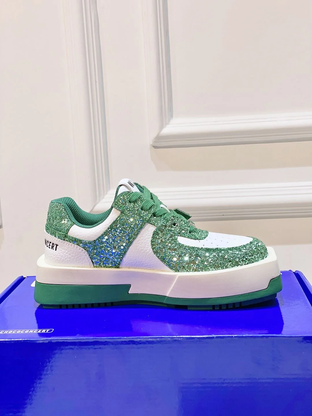 WaterResistant Chococoncert Shoes 8196