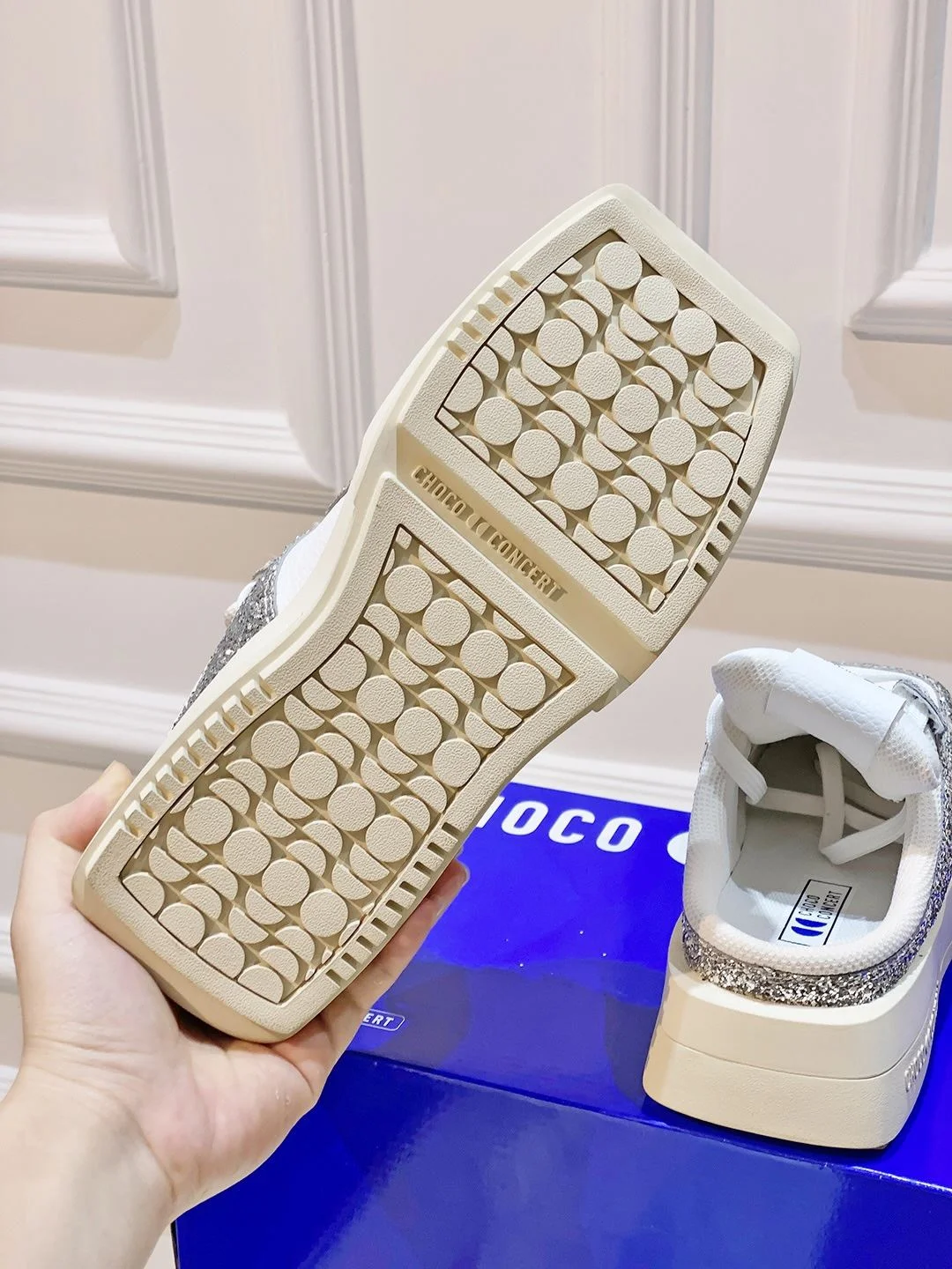 Comfortable Chococoncert Shoes 8155