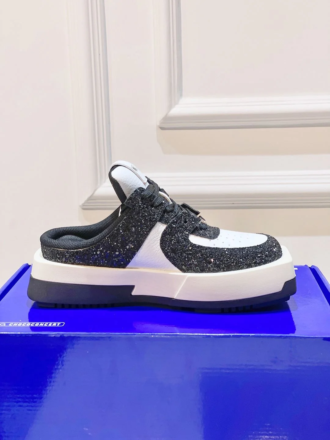 SportInspired Chococoncert Shoes 8166
