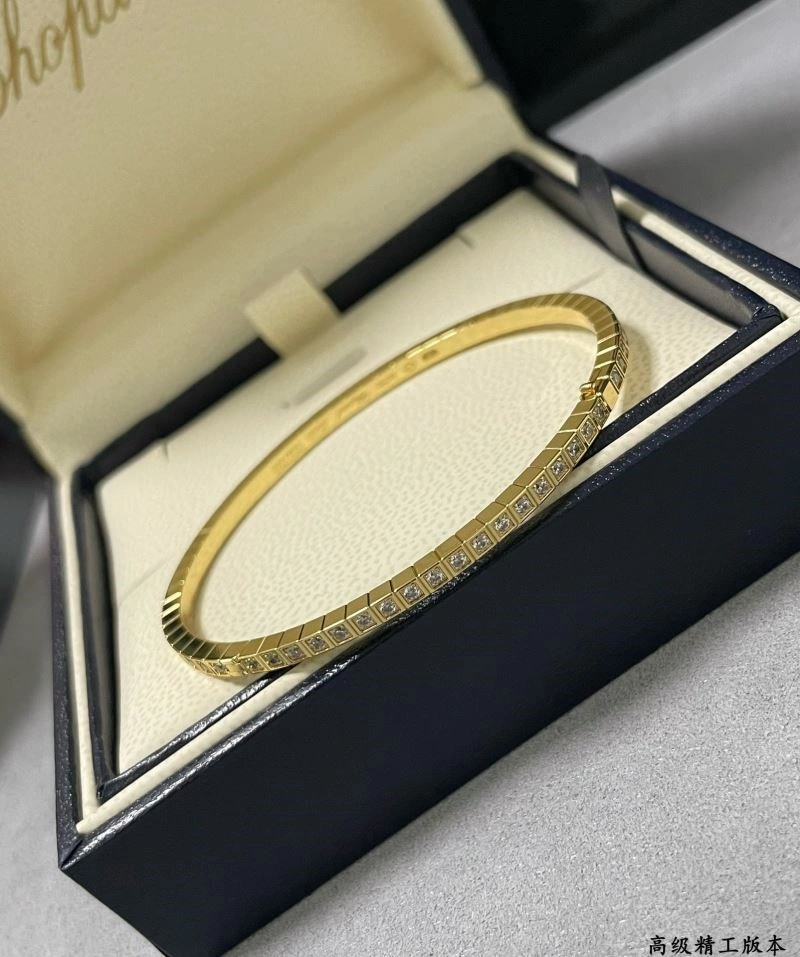Premium Chopard Bracelets 209428