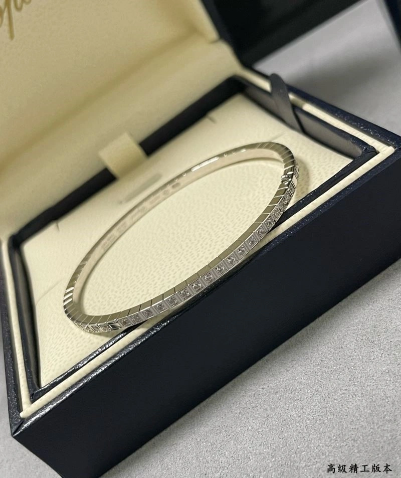 Premium Chopard Bracelets 209428
