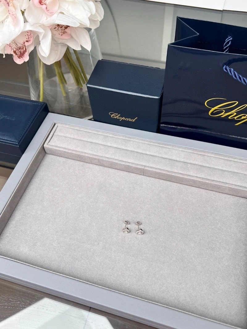 Chopard Earrings Minimalist 210843
