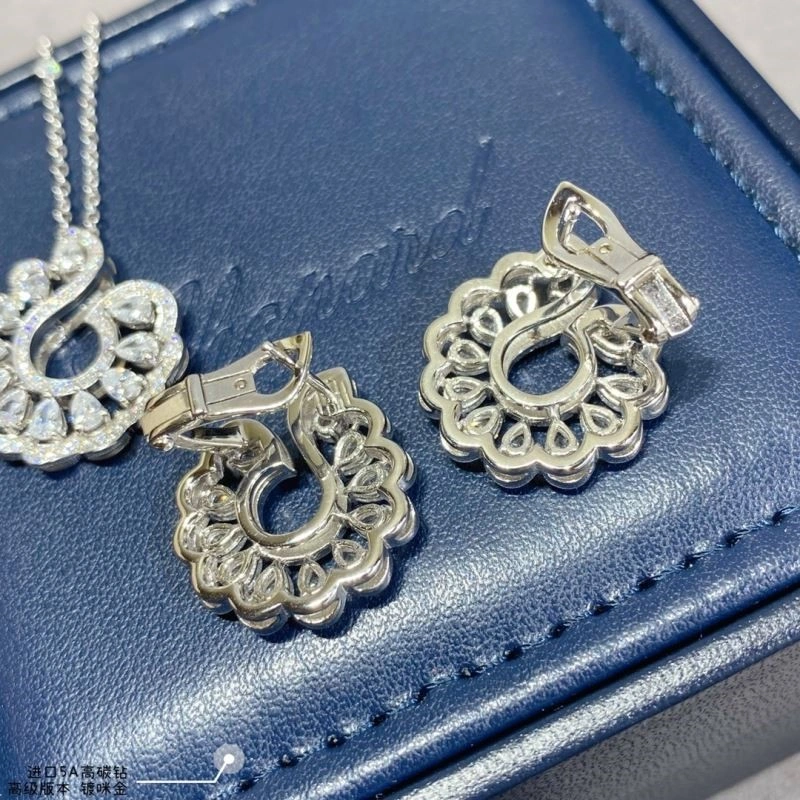 Reliable Chopard Earrings 209940