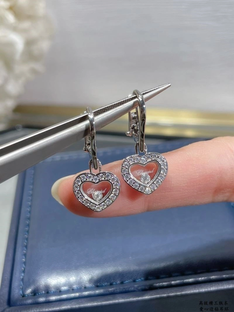 Elegant Chopard Earrings 209427