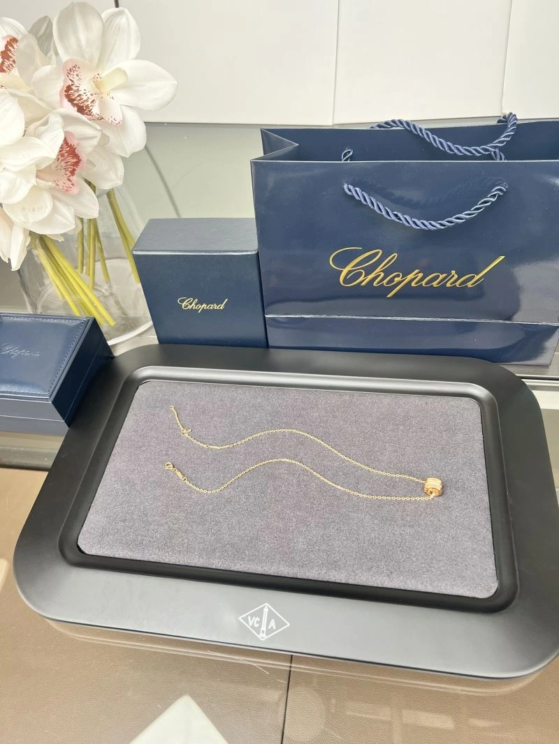 Stylish Chopard Necklaces 212651