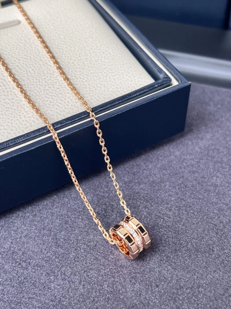 Stylish Chopard Necklaces 212651