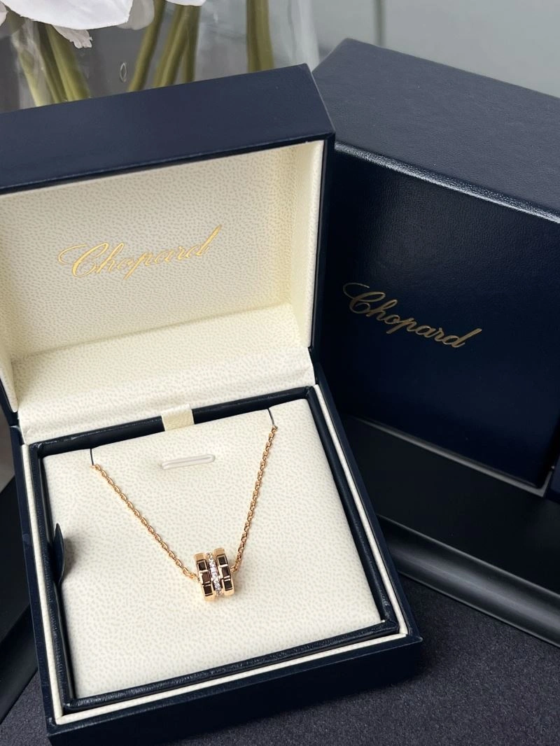 Stylish Chopard Necklaces 212651