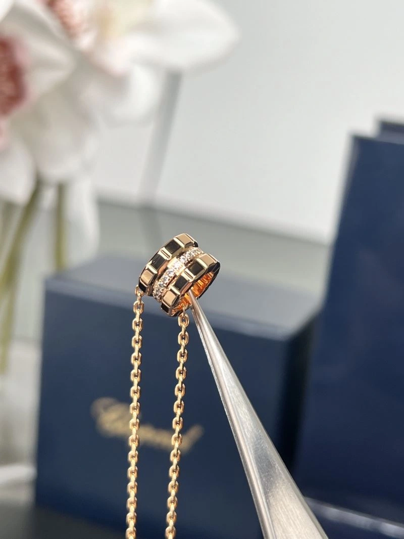 Stylish Chopard Necklaces 212651