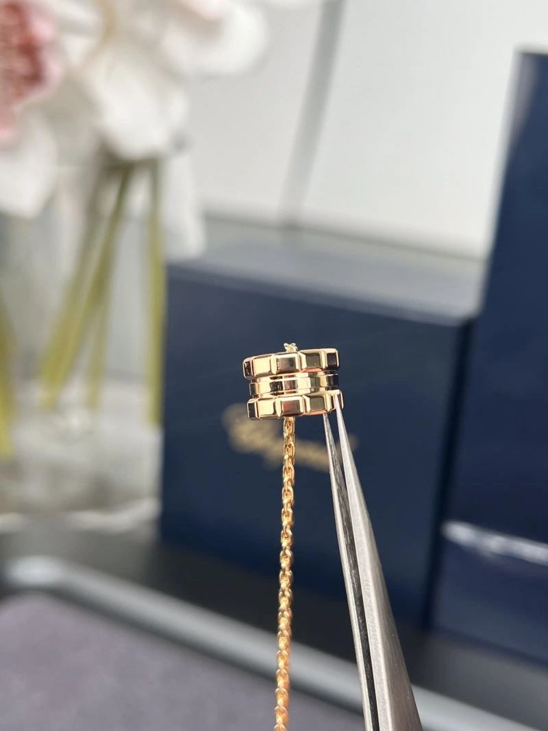 Stylish Chopard Necklaces 212649