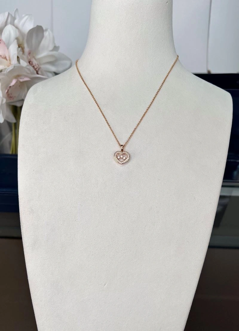 Versatile Chopard Necklaces 212249