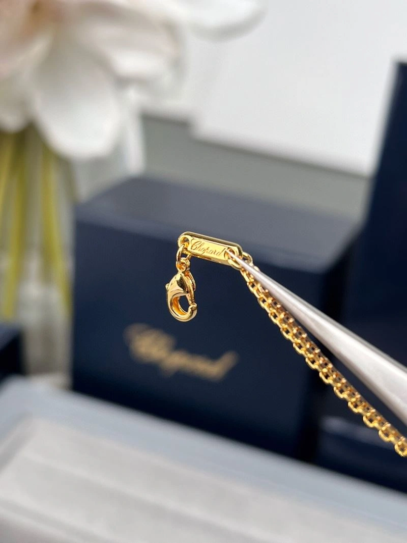 Lightweight Chopard Necklaces 212246