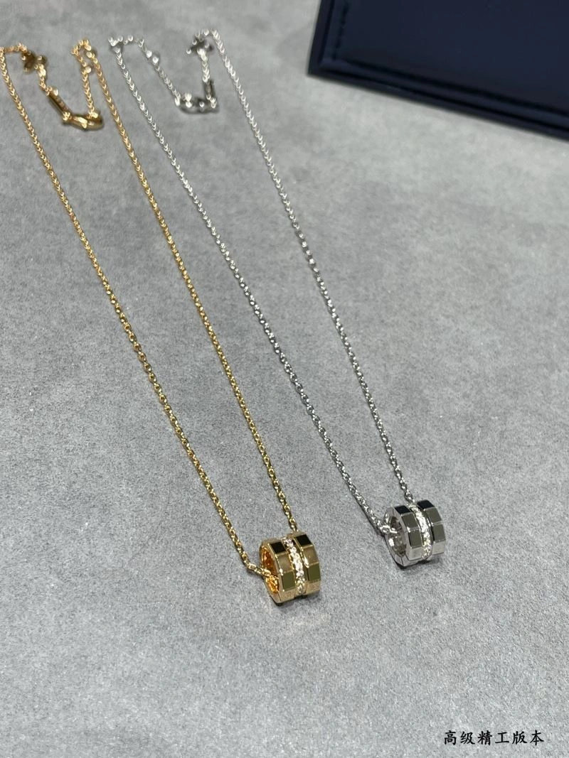 Chopard Necklaces Practical 212272
