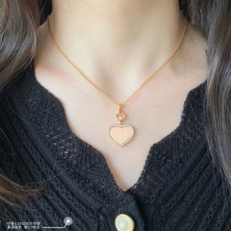 Chopard Necklaces Sleek 212229