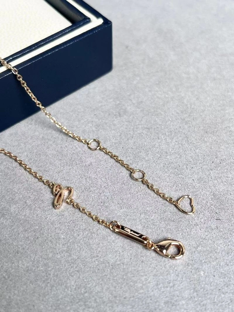 Resilient Chopard Necklaces 212220