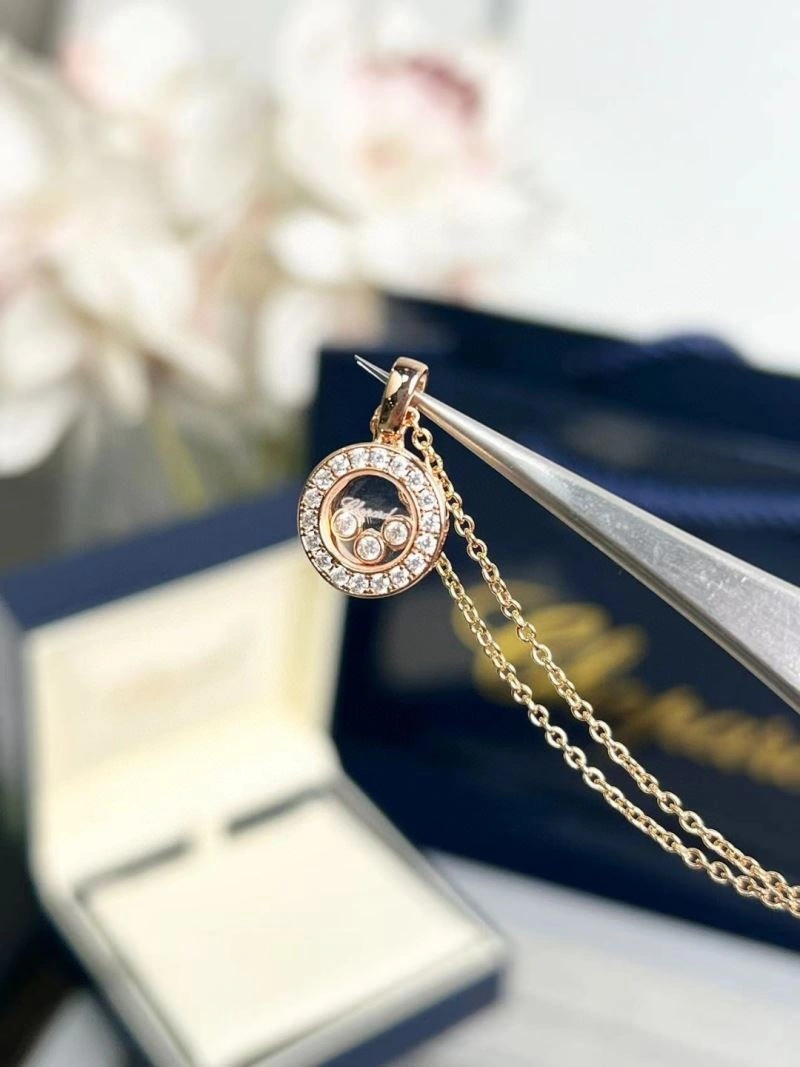 Resilient Chopard Necklaces 212220