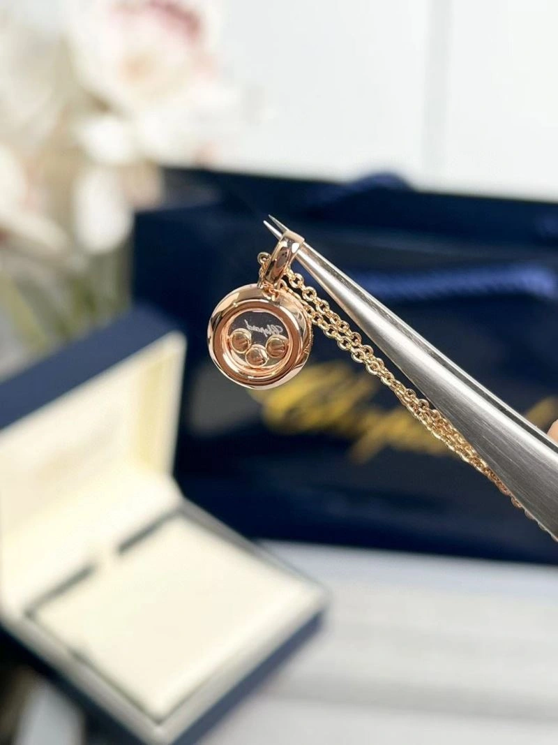 Resilient Chopard Necklaces 212220
