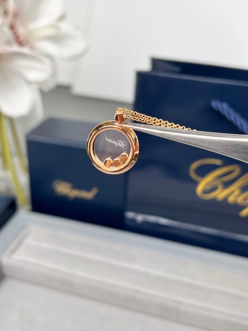 Unique Chopard Necklaces 210831
