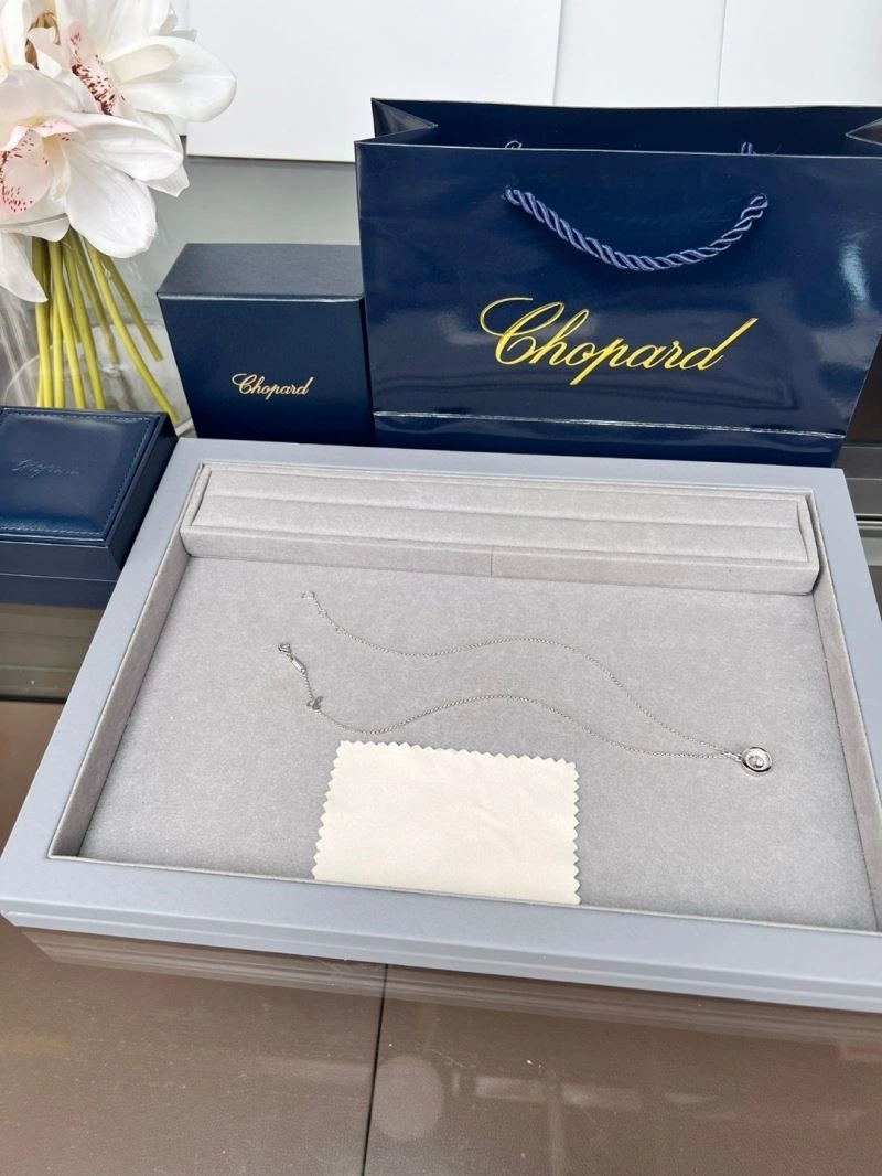 Tailored Chopard Necklaces 210834