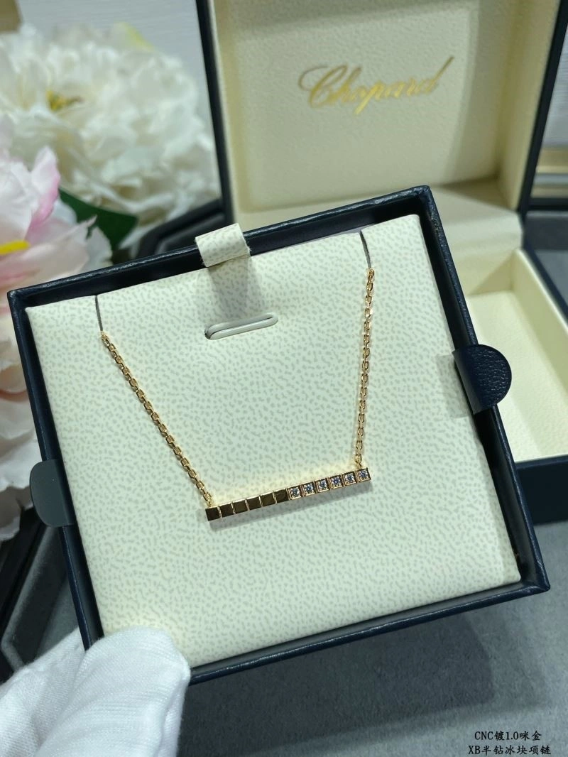 RelaxedFit Chopard Necklaces 210836