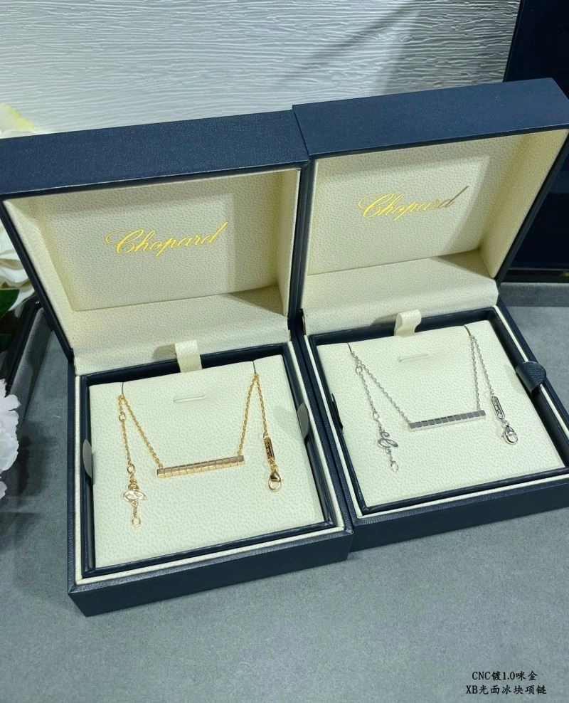 Affordable Chopard Necklaces 210827