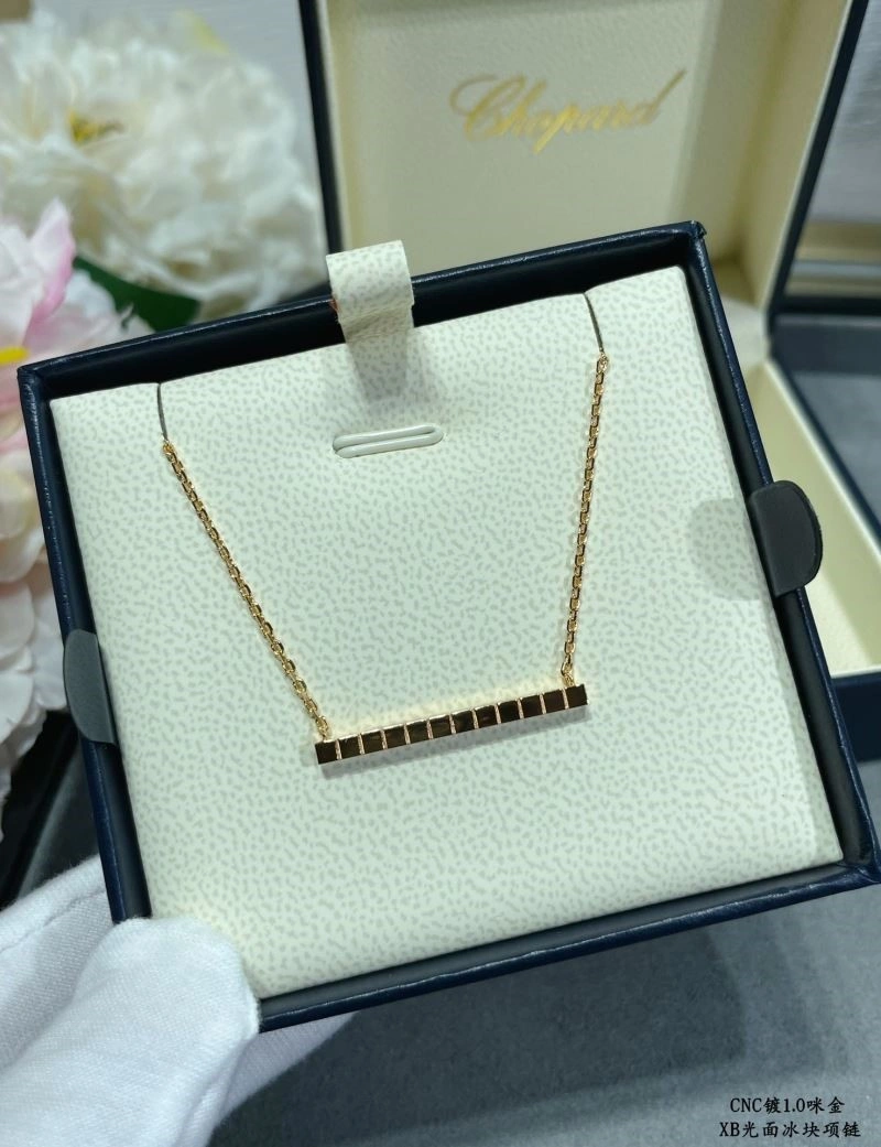 Affordable Chopard Necklaces 210827