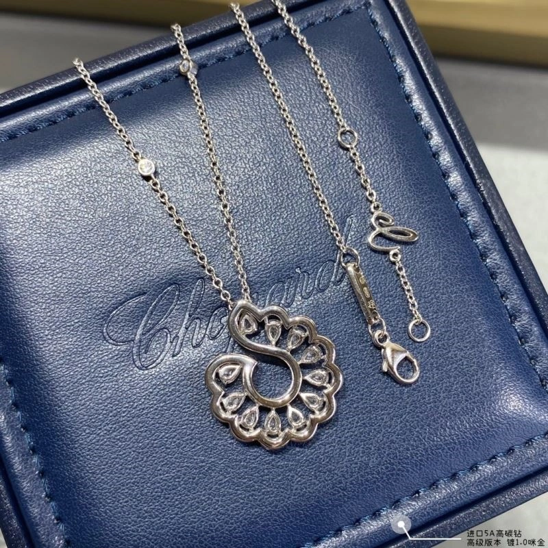 Chopard Necklaces Sophisticated 209944