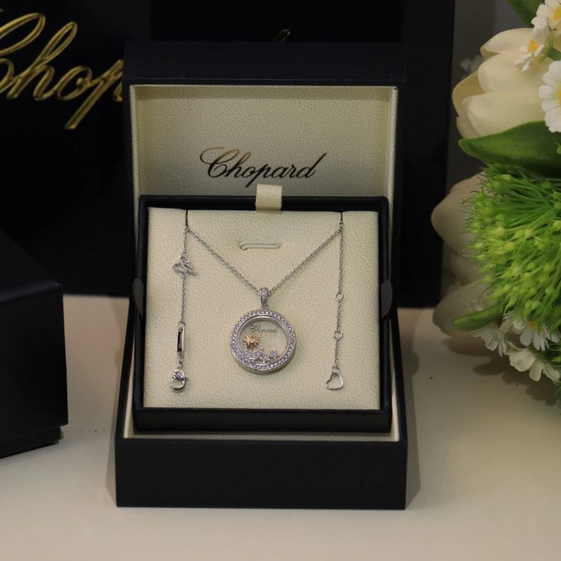 Chopard Necklaces Sleek 209406