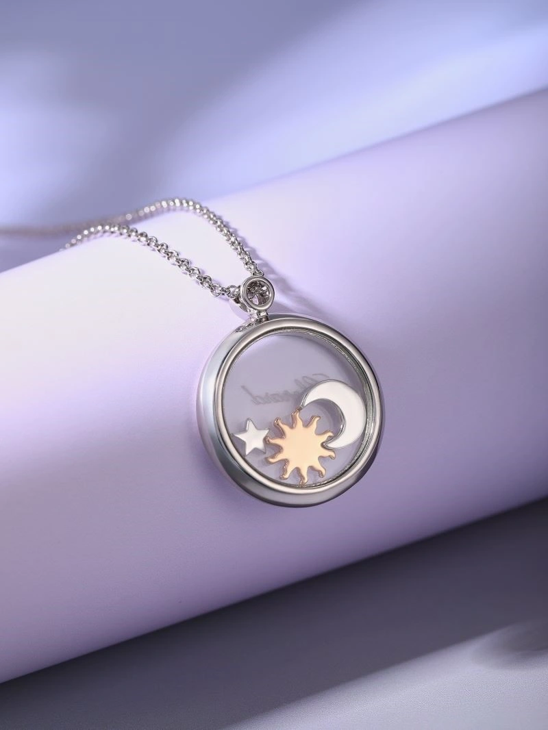 SoftTouch Chopard Necklaces 209392