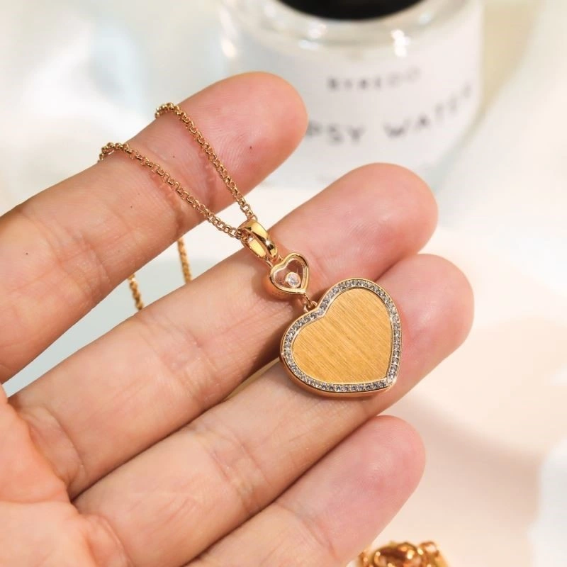 Supportive Chopard Necklaces 209411