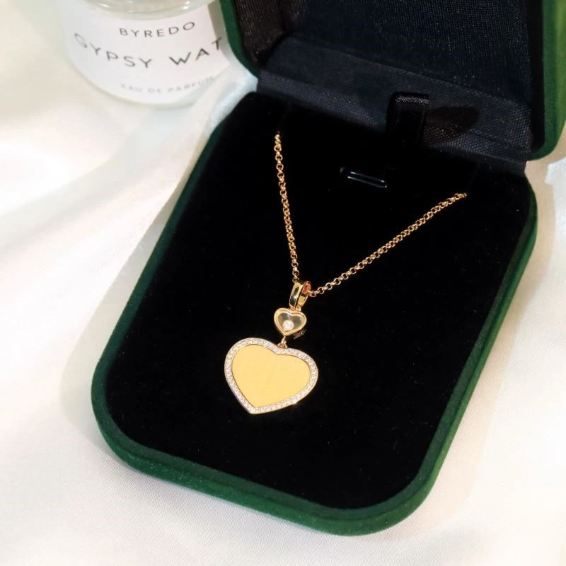 Supportive Chopard Necklaces 209411