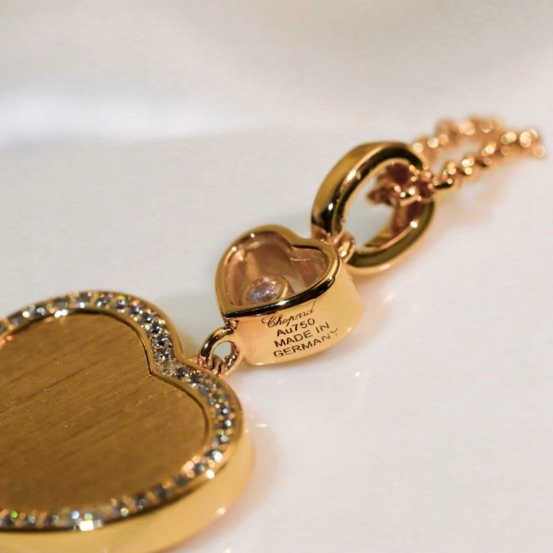 Supportive Chopard Necklaces 209411