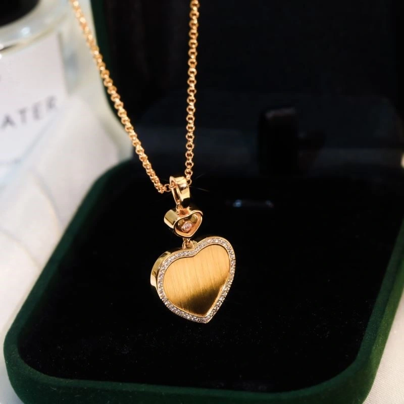 Supportive Chopard Necklaces 209411