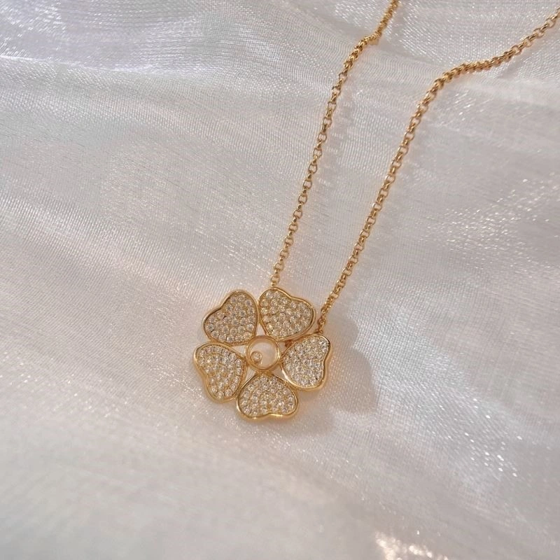 Attractive Chopard Necklaces 209412