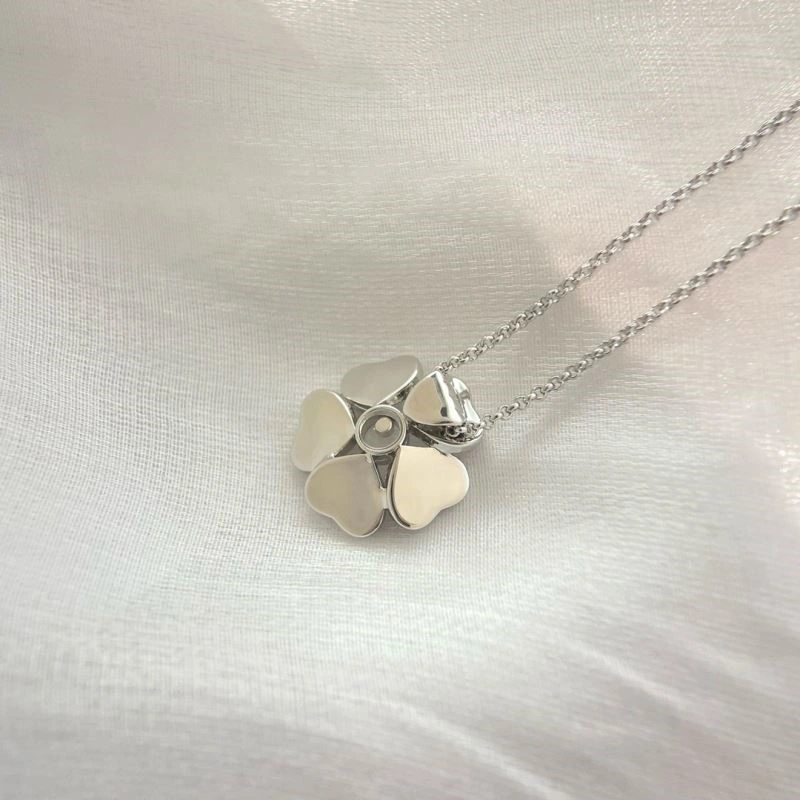 Attractive Chopard Necklaces 209412