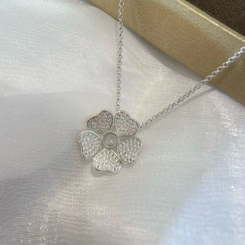 Attractive Chopard Necklaces 209412