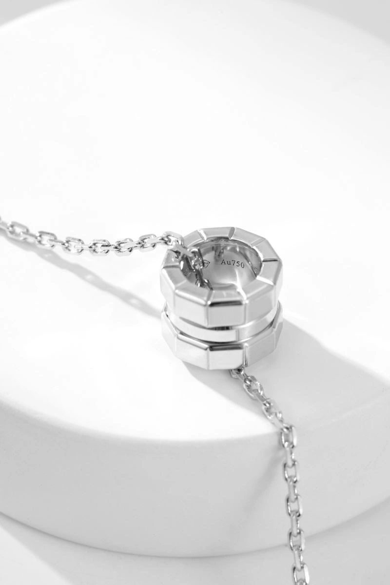 WrinkleFree Chopard Necklaces 209396