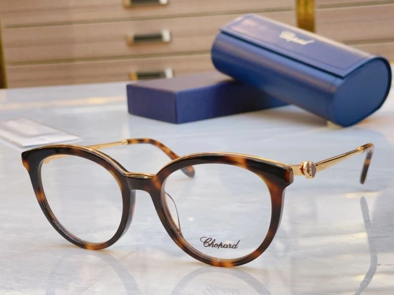 Minimalist Chopard Sunglasses 278610