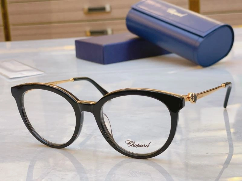 Minimalist Chopard Sunglasses 278610