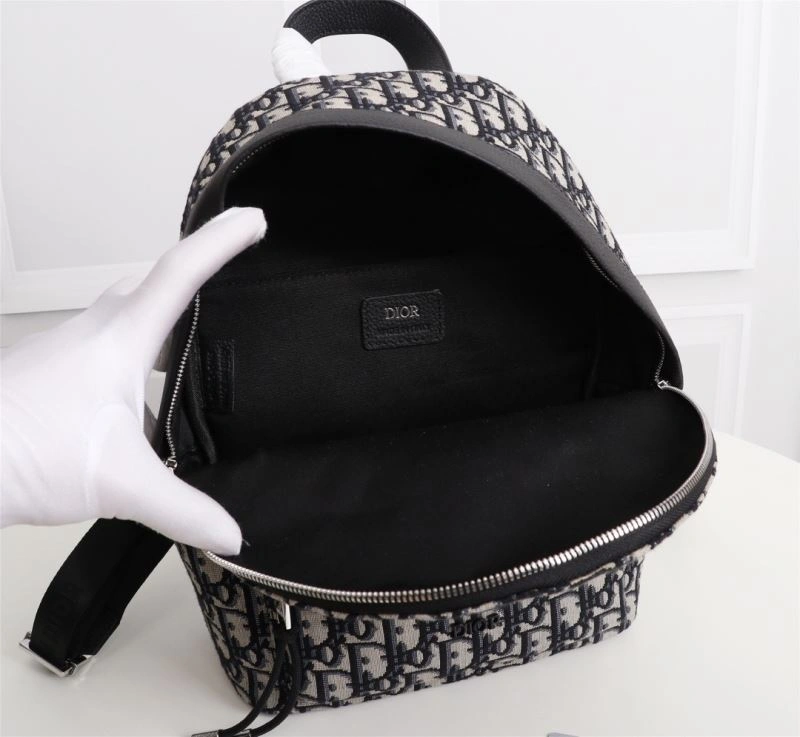 Christian Dior Backpacks Resilient 74334