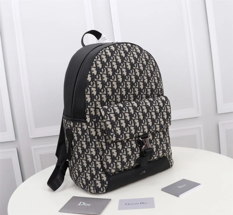 Vibrant Christian Dior Backpacks 74285