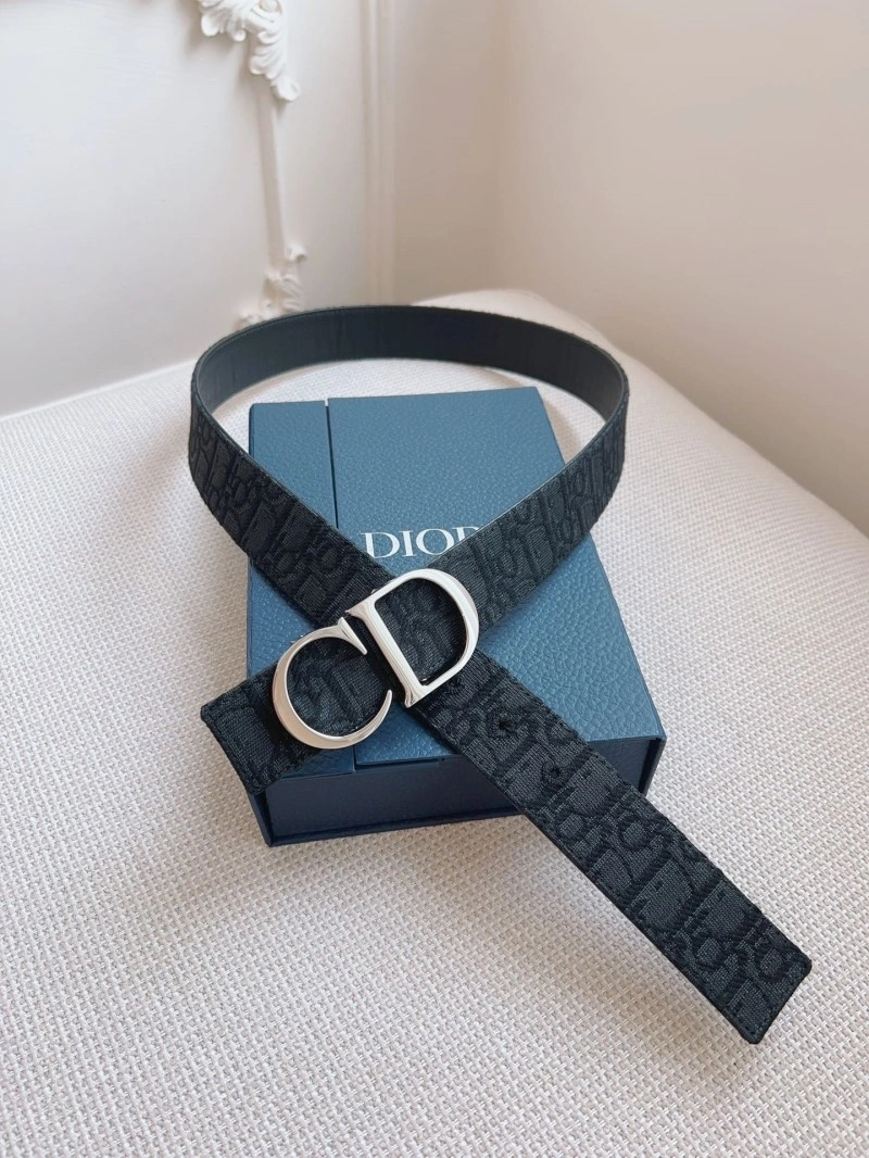 Elegant Christian Dior Belts 284549