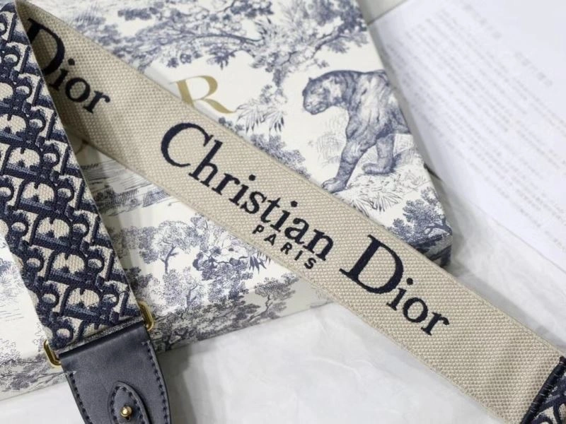 Versatile Christian Dior Bobby Bags 71251