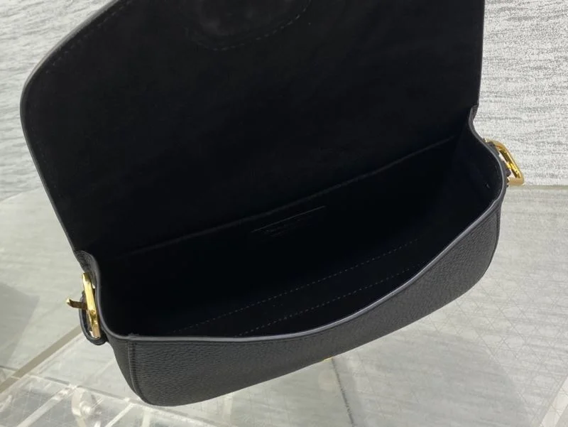Refined Christian Dior Bobby Bags 47663