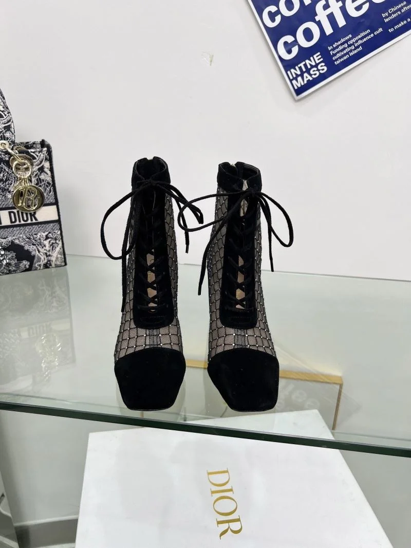 Supportive Christian Dior Boots 22593